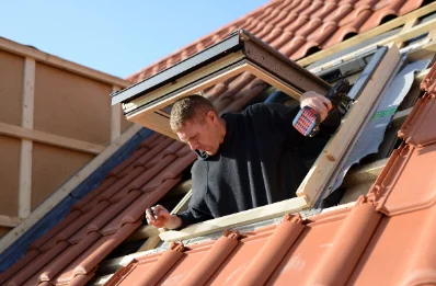 Pose de fenêtres de toit Velux à Allamont